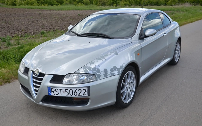 Alfa Romeo GT cena 9000 przebieg: 220000, rok produkcji 2004 z Pieńsk małe 667